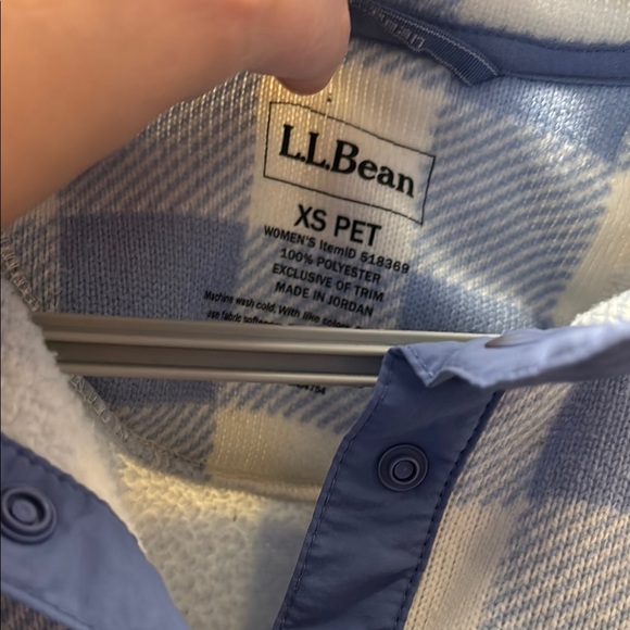 L.L. Bean Blue and White Zip Up Sweater with Classic Checkered Design - Picture 2 of 5